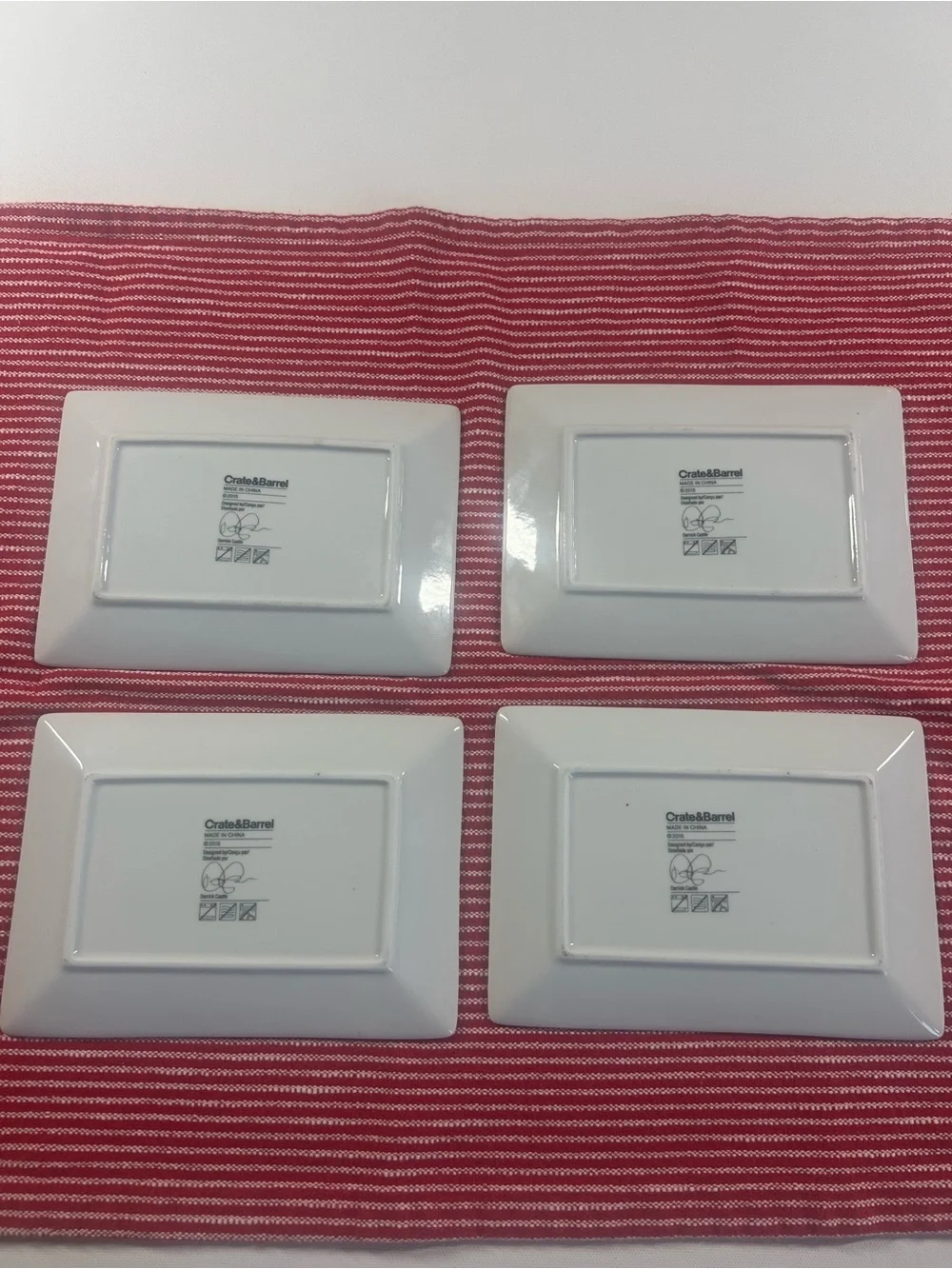 Crate&Barrel White Ceramic Cocktail Appetizer Plates Set of 4 Old Fashioned Tiki